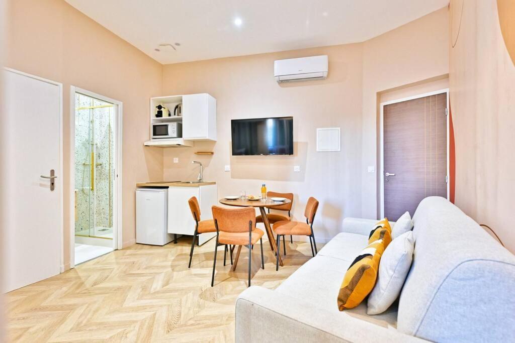 Avenue De Villiers - Iv Appartement Parijs